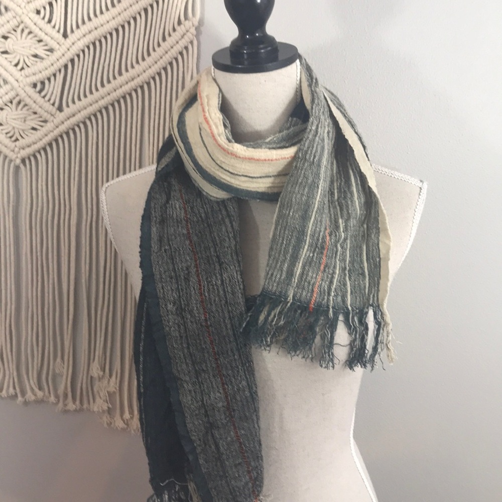 APOLIS GLOBAL CITIZEN SCARF